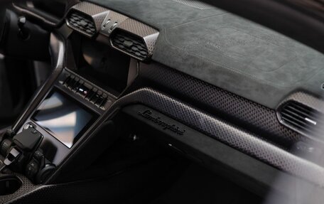 Lamborghini Urus I, 2025 год, 68 800 000 рублей, 16 фотография