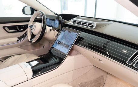 Mercedes-Benz Maybach S-Класс, 2024 год, 27 990 000 рублей, 13 фотография