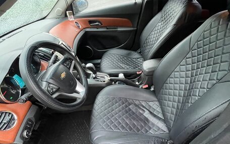 Chevrolet Cruze II, 2013 год, 430 000 рублей, 9 фотография