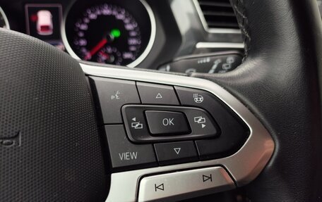 Volkswagen Tiguan II, 2022 год, 3 000 000 рублей, 20 фотография
