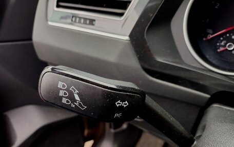 Volkswagen Tiguan II, 2022 год, 3 000 000 рублей, 21 фотография