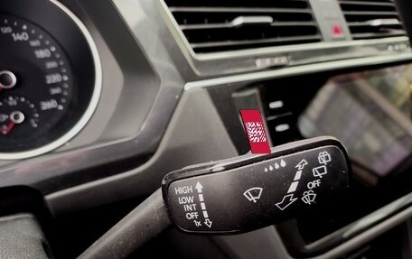 Volkswagen Tiguan II, 2022 год, 3 000 000 рублей, 22 фотография