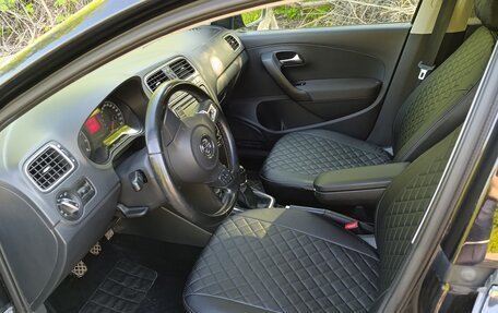 Volkswagen Polo VI (EU Market), 2013 год, 960 000 рублей, 4 фотография