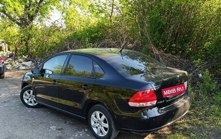 Volkswagen Polo VI (EU Market), 2013 год, 960 000 рублей, 3 фотография
