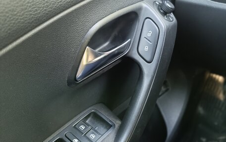 Volkswagen Polo VI (EU Market), 2013 год, 960 000 рублей, 7 фотография