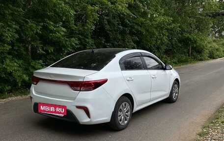 KIA Rio IV, 2017 год, 1 100 000 рублей, 5 фотография