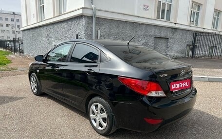 Hyundai Solaris II рестайлинг, 2013 год, 620 000 рублей, 5 фотография