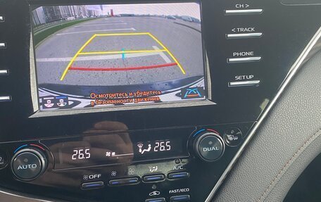 Toyota Camry, 2018 год, 2 650 000 рублей, 14 фотография