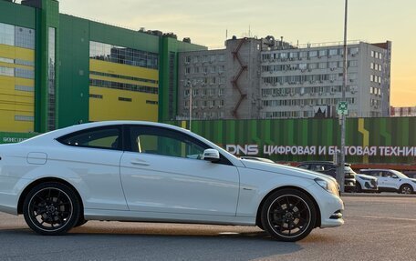 Mercedes-Benz C-Класс, 2011 год, 1 500 000 рублей, 8 фотография