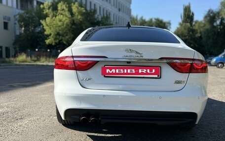 Jaguar XF II, 2019 год, 2 390 000 рублей, 11 фотография