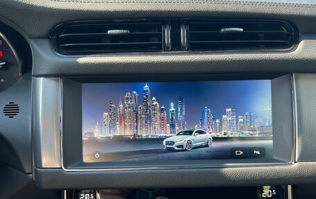 Jaguar XF II, 2019 год, 2 390 000 рублей, 26 фотография