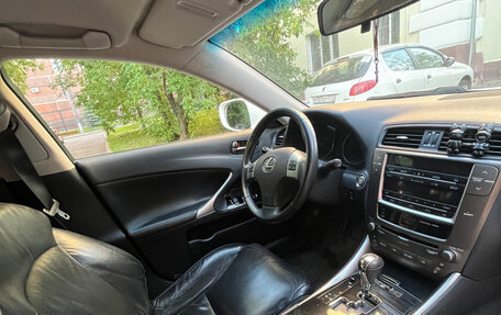 Lexus IS II рестайлинг 2, 2010 год, 1 600 000 рублей, 13 фотография