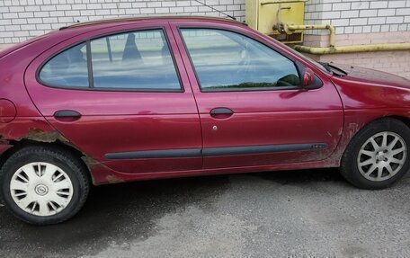 Renault Megane II, 2000 год, 50 000 рублей, 9 фотография