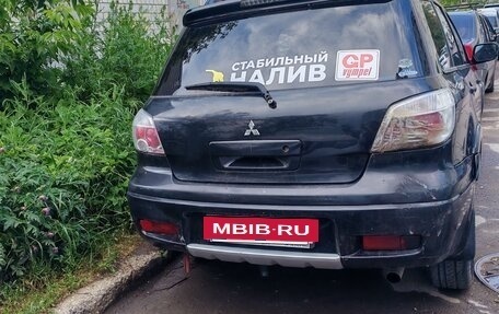 Mitsubishi Outlander III рестайлинг 3, 2007 год, 450 000 рублей, 3 фотография