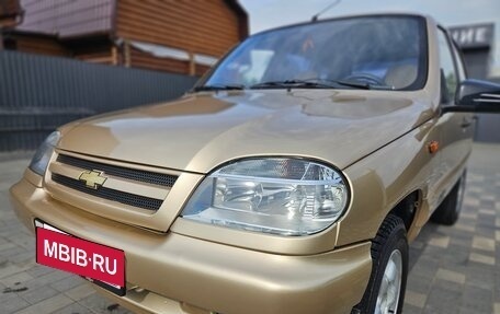 Chevrolet Niva I рестайлинг, 2005 год, 399 000 рублей, 2 фотография