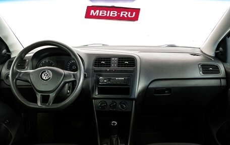 Volkswagen Polo VI (EU Market), 2016 год, 449 000 рублей, 10 фотография