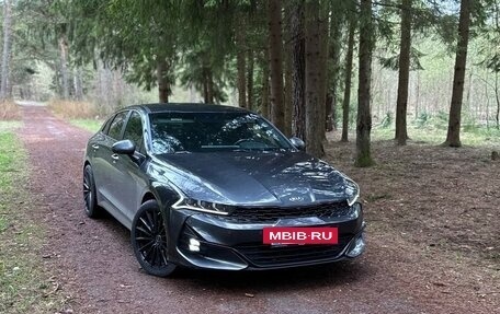 KIA K5, 2021 год, 2 600 000 рублей, 2 фотография