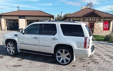 Cadillac Escalade III, 2013 год, 3 100 000 рублей, 3 фотография