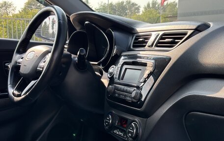 KIA Rio III рестайлинг, 2012 год, 850 000 рублей, 16 фотография