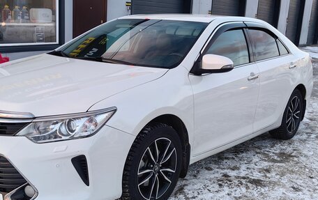 Toyota Camry, 2016 год, 2 600 000 рублей, 7 фотография
