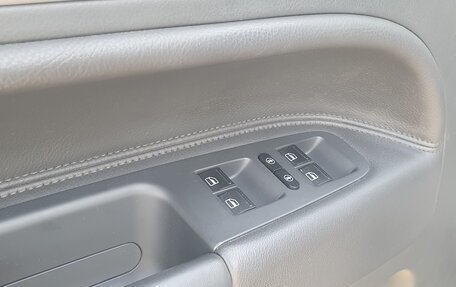 Volkswagen Touareg III, 2008 год, 1 050 000 рублей, 22 фотография