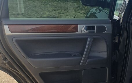 Volkswagen Touareg III, 2008 год, 1 050 000 рублей, 23 фотография