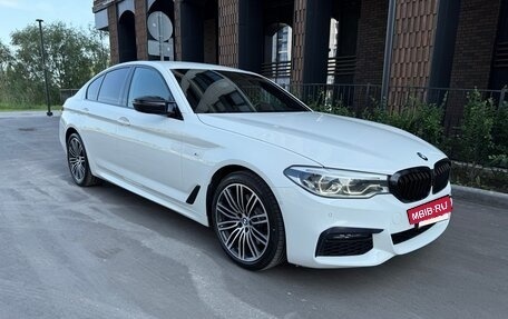 BMW 5 серия, 2019 год, 4 350 000 рублей, 3 фотография