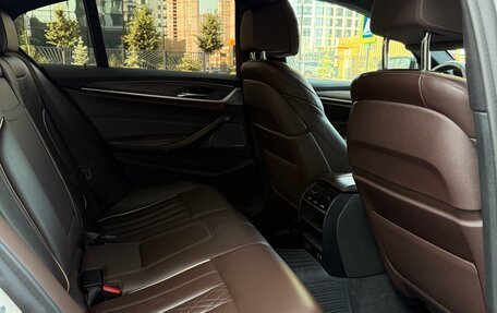 BMW 5 серия, 2019 год, 4 350 000 рублей, 17 фотография