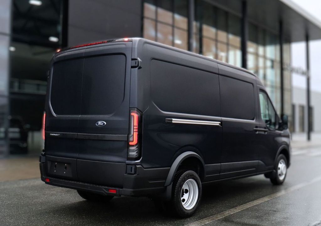 Ford Transit, 2025 год, 4 899 000 рублей, 5 фотография