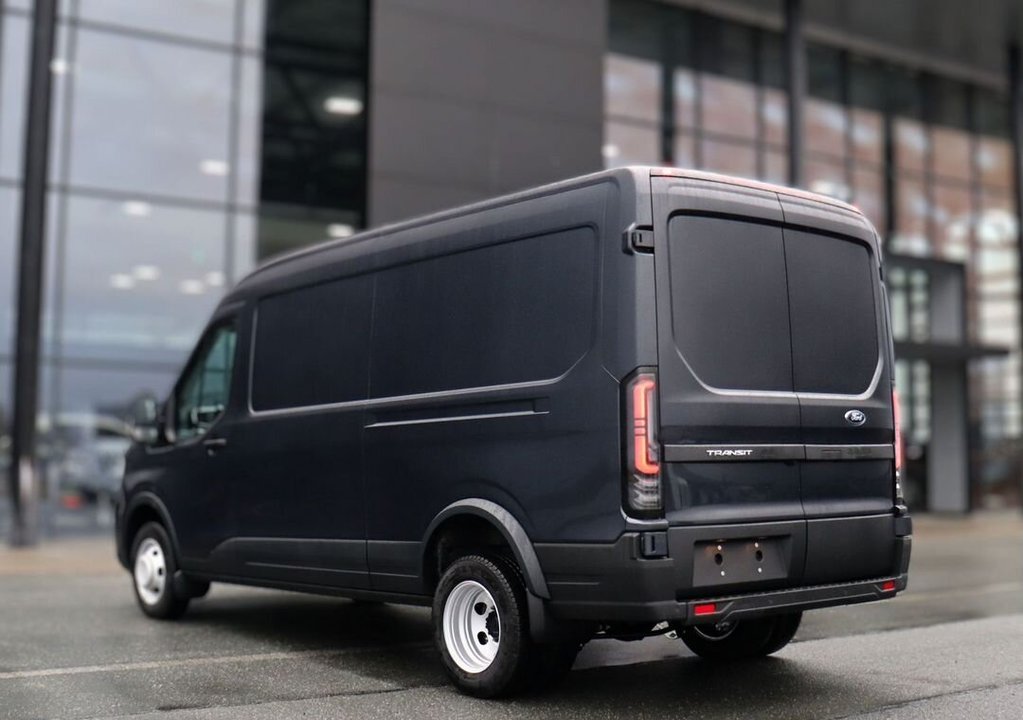 Ford Transit, 2025 год, 4 899 000 рублей, 3 фотография