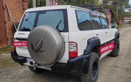 Nissan Safari IV, 1999 год, 2 000 000 рублей, 5 фотография