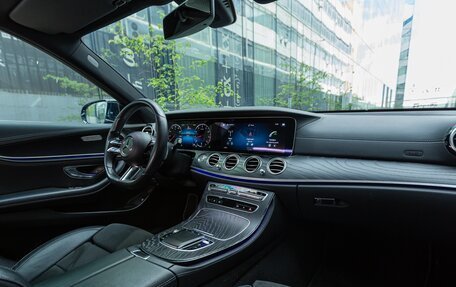 Mercedes-Benz E-Класс, 2021 год, 4 850 000 рублей, 14 фотография
