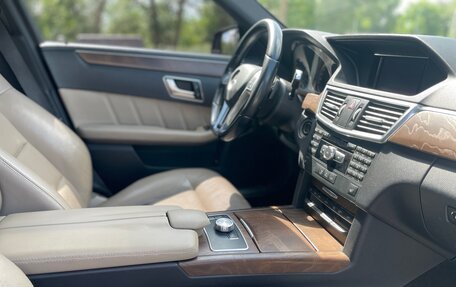 Mercedes-Benz E-Класс, 2012 год, 1 850 000 рублей, 18 фотография