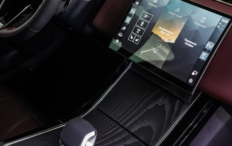 Land Rover Range Rover Evoque II, 2024 год, 15 фотография
