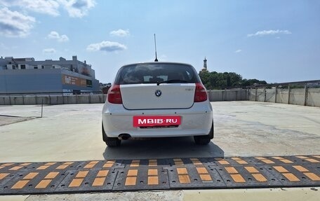 BMW 1 серия, 2011 год, 990 000 рублей, 3 фотография