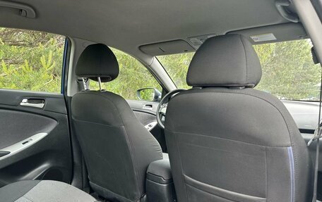 Hyundai Solaris II рестайлинг, 2012 год, 519 000 рублей, 21 фотография