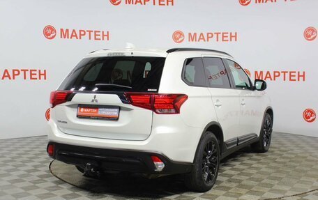 Mitsubishi Outlander III рестайлинг 3, 2021 год, 2 329 000 рублей, 5 фотография