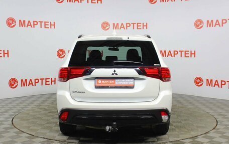 Mitsubishi Outlander III рестайлинг 3, 2021 год, 2 329 000 рублей, 6 фотография