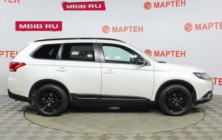 Mitsubishi Outlander III рестайлинг 3, 2021 год, 2 329 000 рублей, 4 фотография