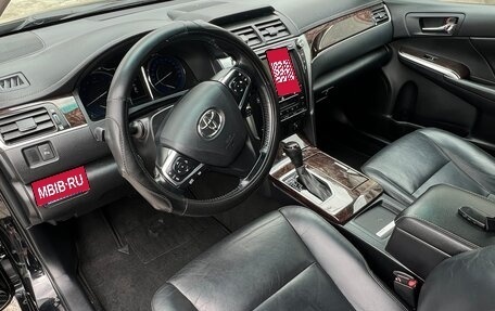 Toyota Camry, 2016 год, 2 400 000 рублей, 8 фотография