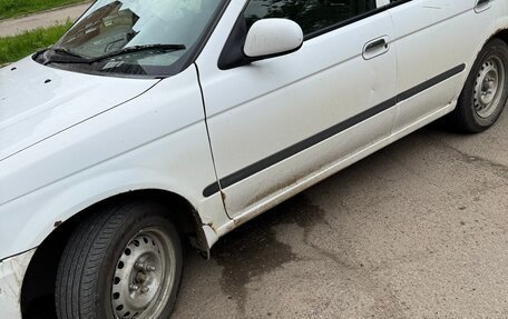 Nissan Sunny B15, 1999 год, 350 000 рублей, 5 фотография