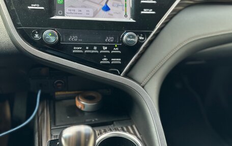 Toyota Camry, 2020 год, 3 030 000 рублей, 16 фотография