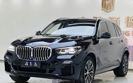 BMW X5, 2021 год, 5 900 000 рублей, 1 фотография