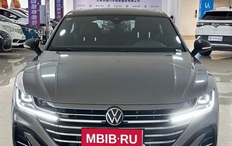 Volkswagen Passat CC, 2024 год, 3 694 000 рублей, 9 фотография