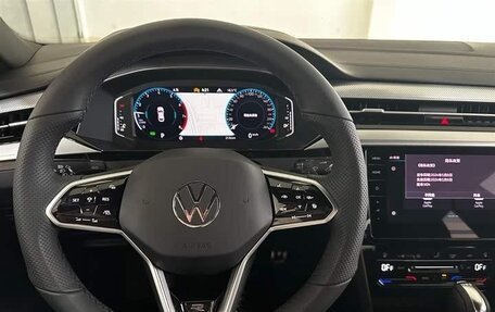 Volkswagen Passat CC, 2024 год, 3 694 000 рублей, 15 фотография