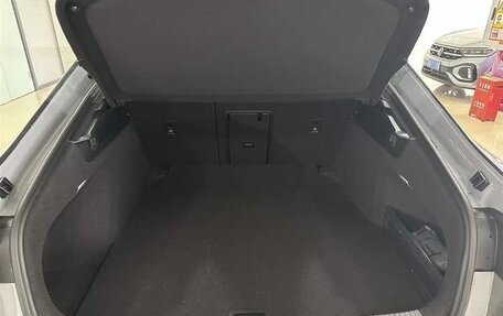 Volkswagen Passat CC, 2024 год, 3 694 000 рублей, 24 фотография