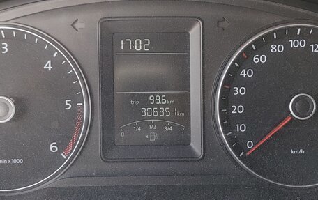 Volkswagen Caravelle T5, 2013 год, 1 750 000 рублей, 10 фотография