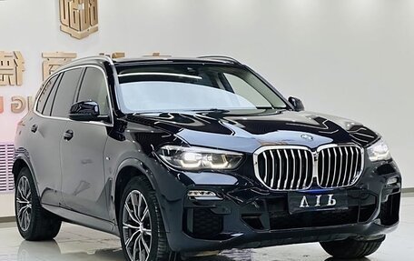 BMW X5, 2021 год, 5 900 000 рублей, 3 фотография