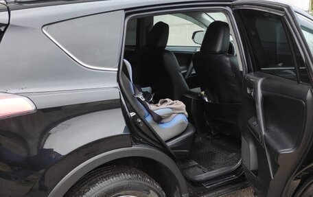 Toyota RAV4, 2018 год, 2 280 000 рублей, 6 фотография