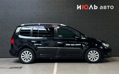Volkswagen Touran III, 2012 год, 1 195 000 рублей, 4 фотография